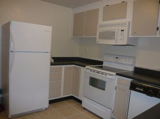 8480 Capeview Ave, Norfolk, VA 23503