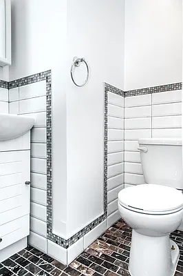 Rented by Nooklyn NYC LLC | media 137