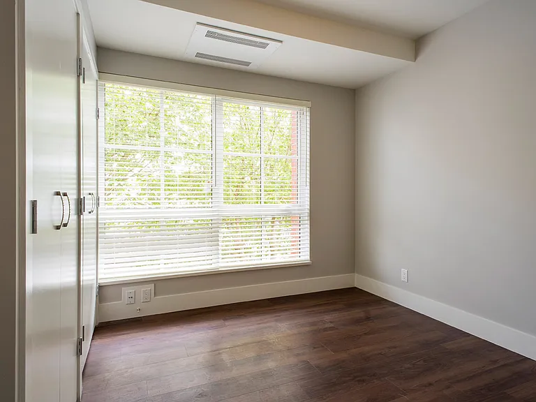 2525 Carnarvon St #312 — Photo 20
