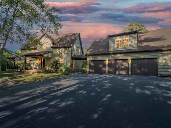 1340 Fireline Rd, Palmerton, PA 18071