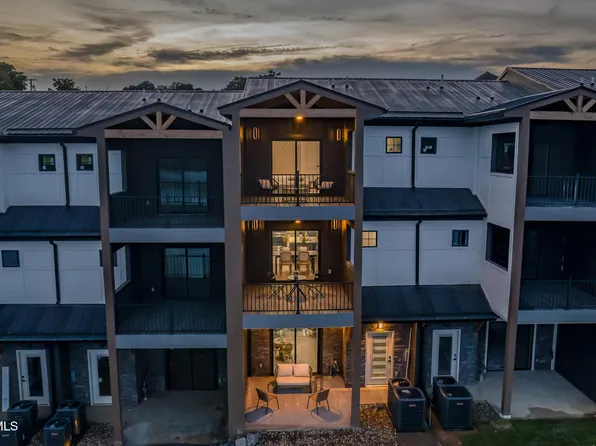 4160 Bristol Hwy #505, Johnson City, TN 37601