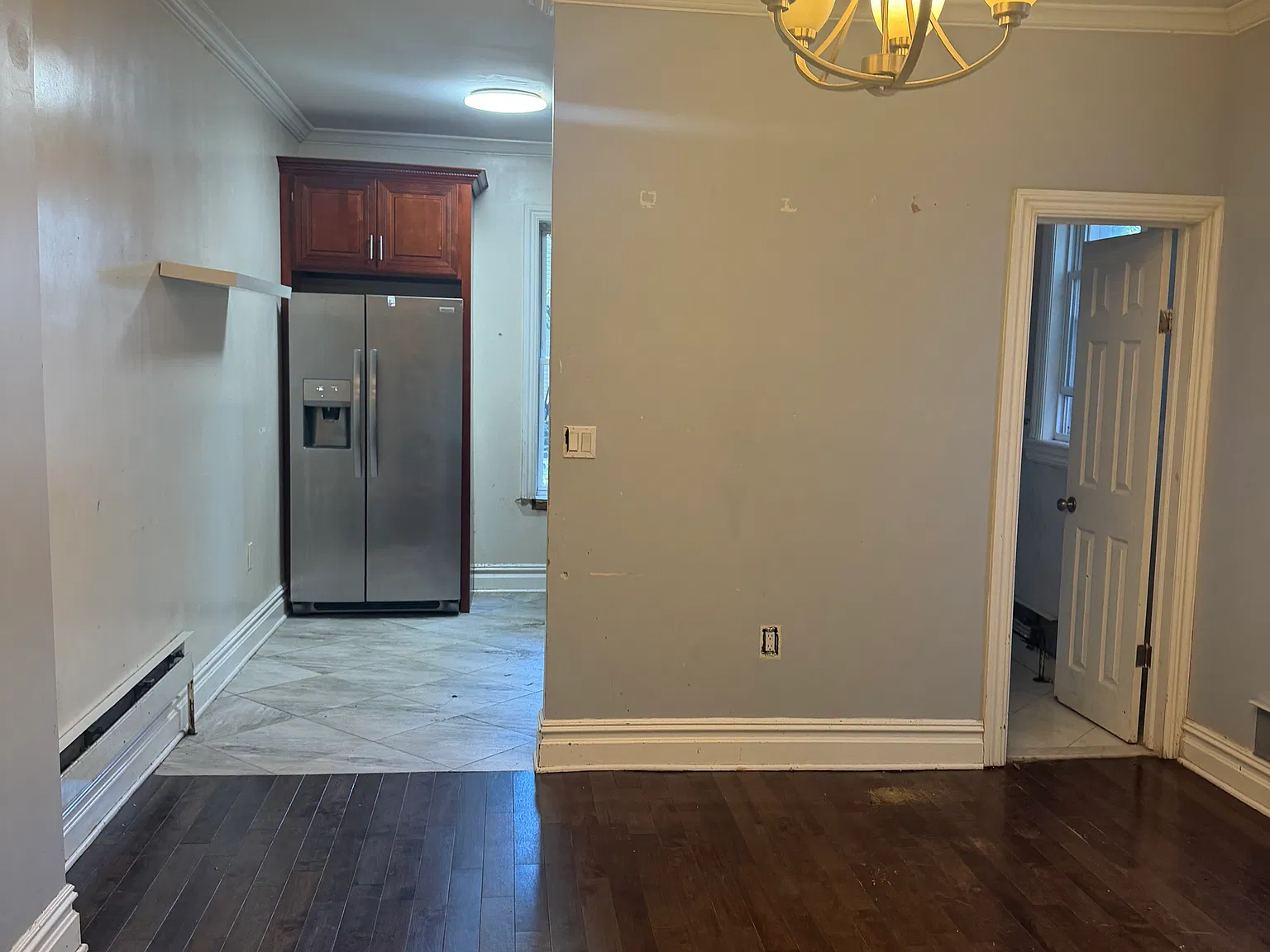 3 bed, $1,800 — Photo 2