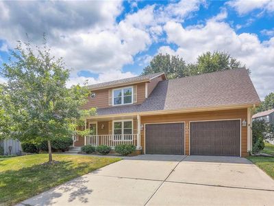 1408 SW Stonecreek Dr, Blue Springs, MO, 64015