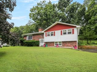 6 Long Ct, Wappingers Falls, NY 12590