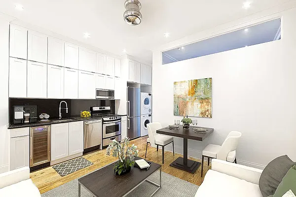 Rented by R New York | media 2