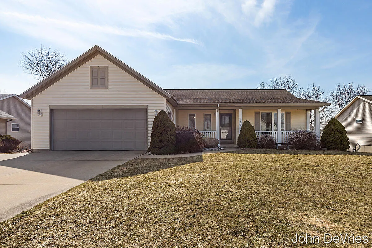 9452 Northwind Dr photo 1
