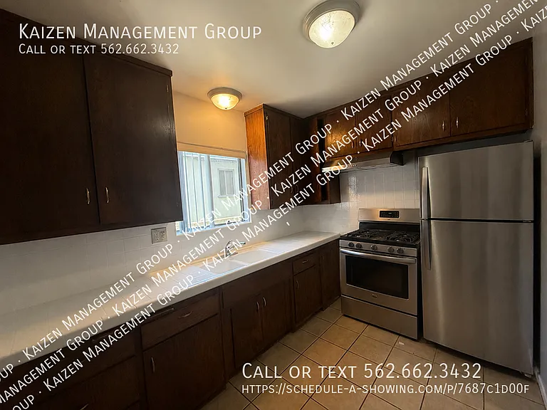 11893 Truro Ave #5 — Photo 4
