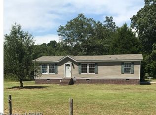 5375 Marsh Rd, Fayetteville, NC 28306