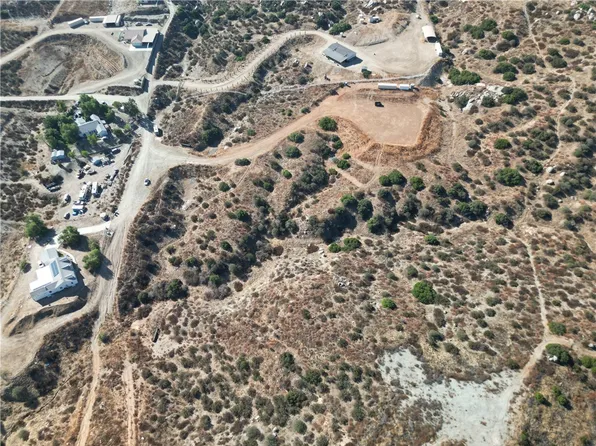 22839 Arrow Rd, Nuevo, CA 92567