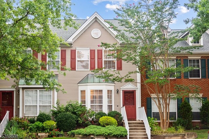 7 Balboa Ln, Franklin Park, NJ 08823 MLS 3855389 Zillow