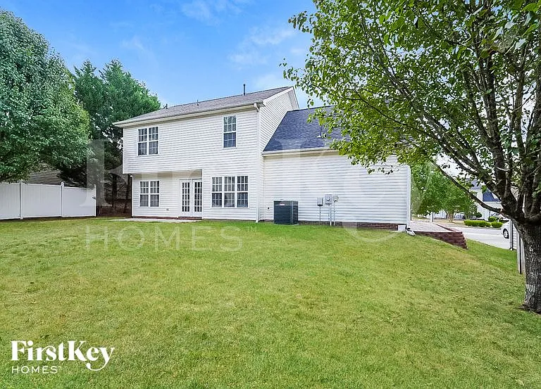 882 Eli Moore Ct — Photo 14