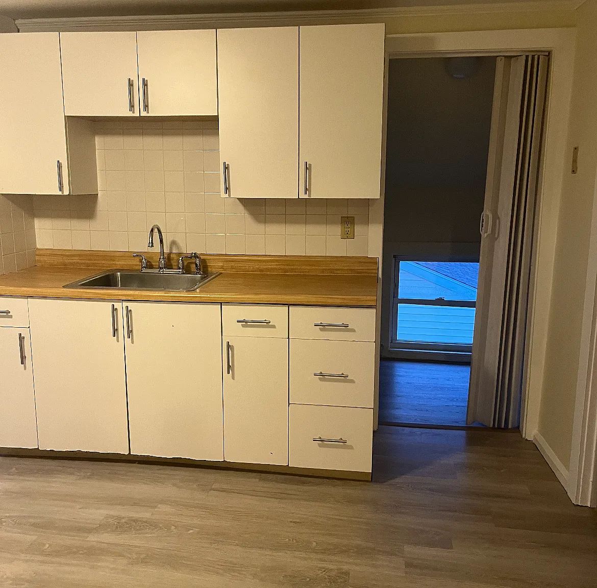 2 bed, 800 sqft, $1,400 — Photo 4
