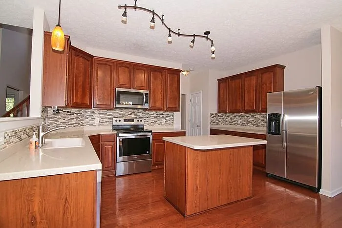 14240 Langham Dr — Photo 8