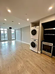 615 East 17th Street