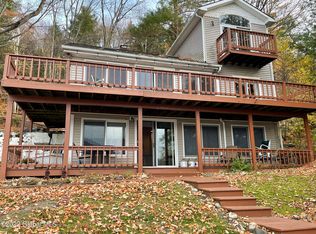2326 Black Point Rd, Ticonderoga, NY 12883