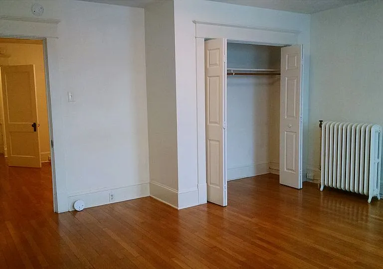 21 N Braddock St #3 — Photo 7