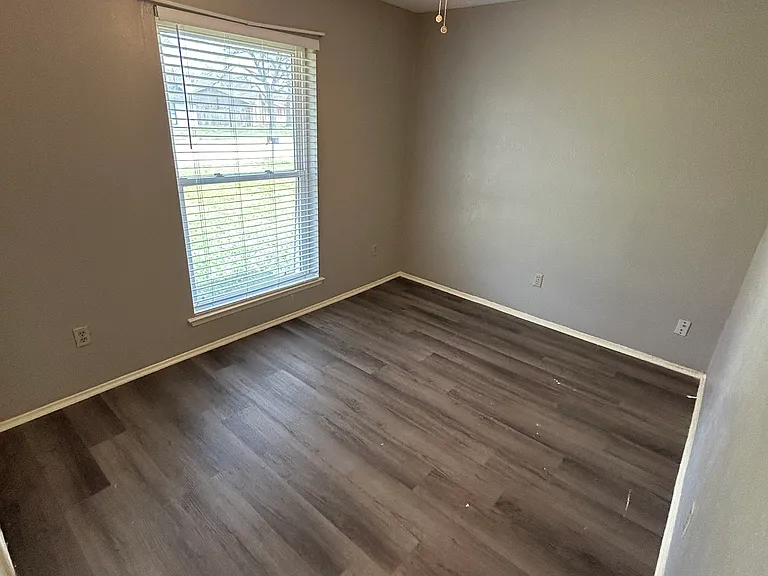10522 Big Thicket Dr — Photo 6