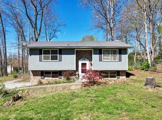 2309 Ozark Dr, Morristown, TN 37814