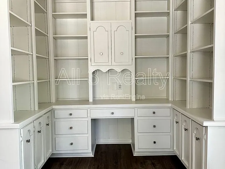 1009 Rosedale Dr — Photo 22