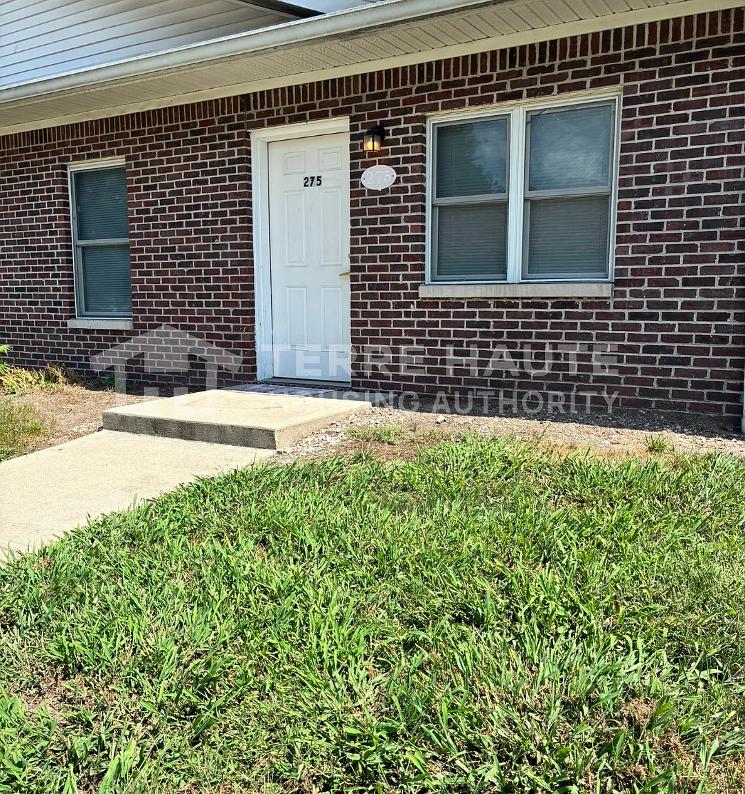 2 bed, $700 — Photo 3