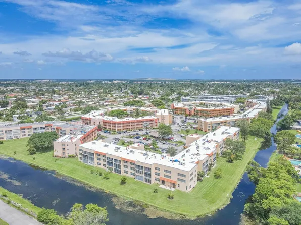 6870 Royal Palm Blvd APT 306M, Margate, FL 33063