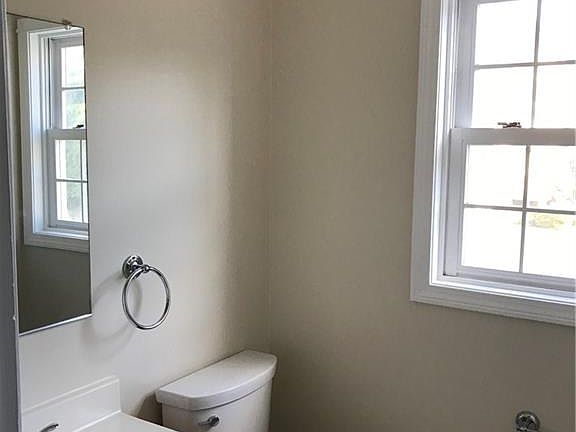 3rd image of 50 Pierce St APT 61