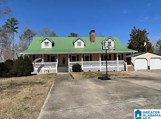 205 Huntingridge Dr, Cropwell, AL 35054