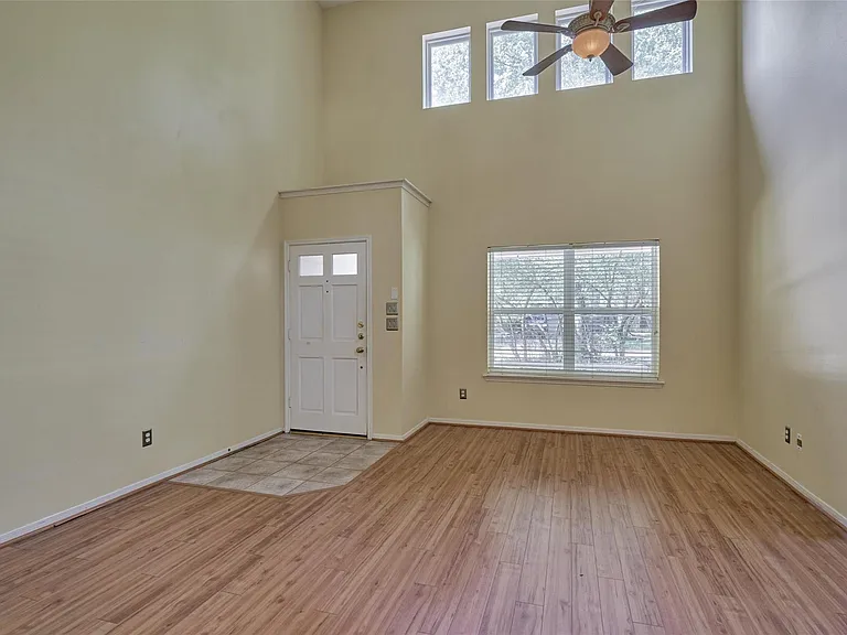 59 W Gaslight Pl — Photo 9