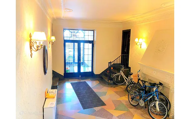 Rented by Douglas Elliman | media 14