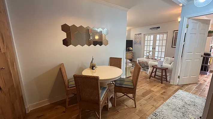 Rented by Owner | media 16