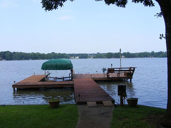 3rd image of 1181 Cosby Cir
