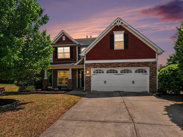 3029 Homebrook Ln, Morrisville, NC 27560