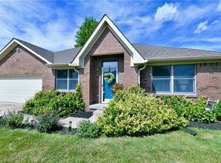 4672 Kensington Way S, Plainfield, IN 46168