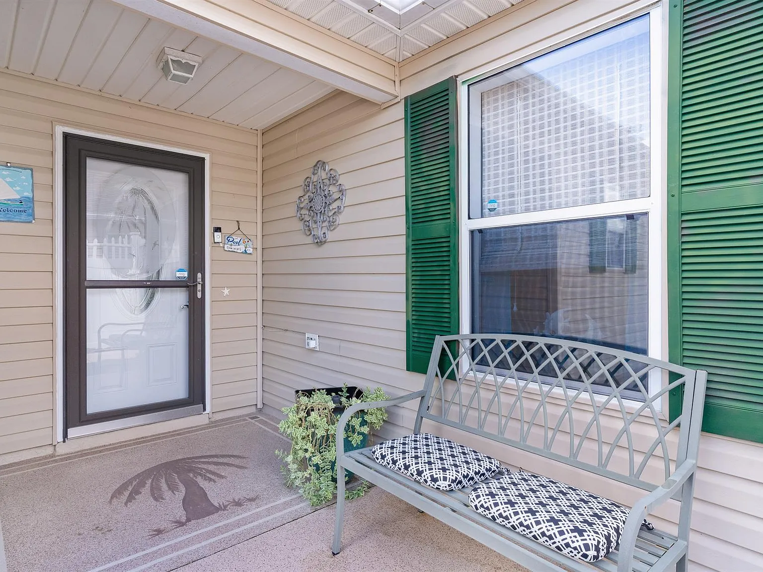 3 bed, 1397 sqft, $4,500 — Photo 2