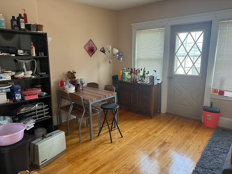 32 Curtis Ave #2 — Photo 2