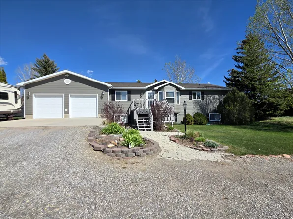 303 12th Ave NE, Choteau, MT 59422