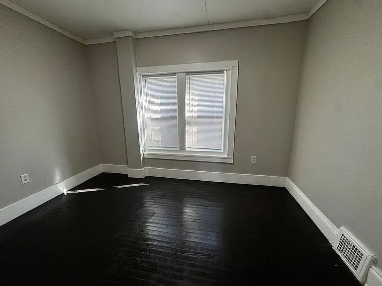 395 E 152 ST — Photo 14