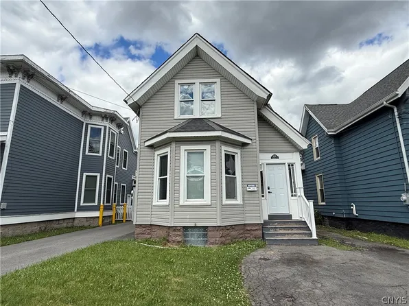 614 N McBride St #2, Syracuse, NY 13203