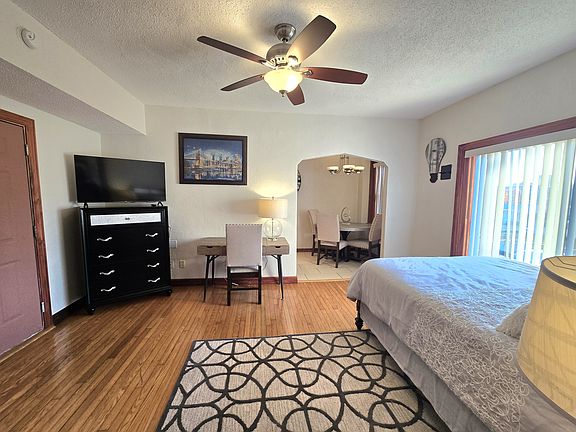 5th image of 4140 Washington Blvd #0ef024bdc