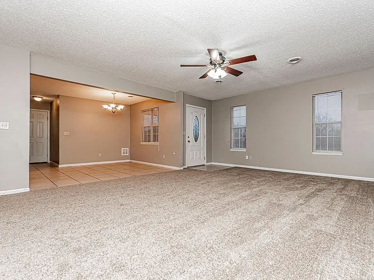 1528 Saint Marys Rd — Photo 4
