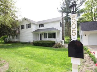 505 Sanders Hill Rd, Strykersville, NY 14145