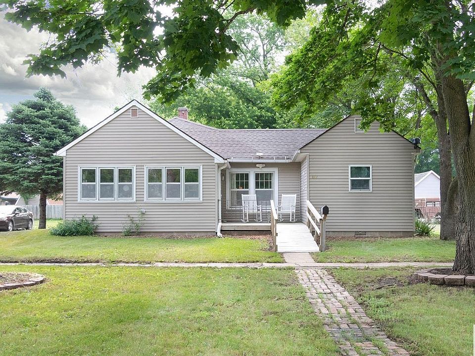 817 6th St, Onawa, IA 51040 Zillow