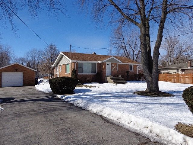 1st image of 9226 S 77th Ave