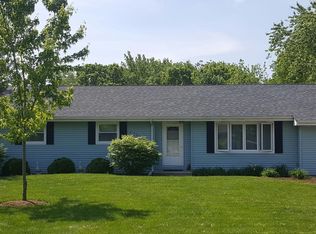 25743 W Hickory Ct, Minooka, IL 60447