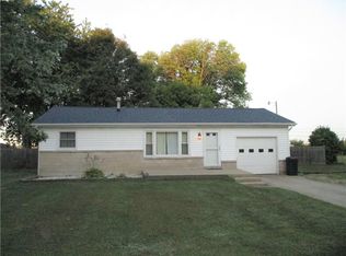 912 N Dellasburg Rd, Columbus, IN 47203