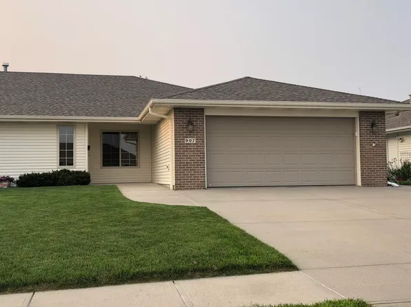 907 E Sycamore Ave, Norfolk, NE 68701