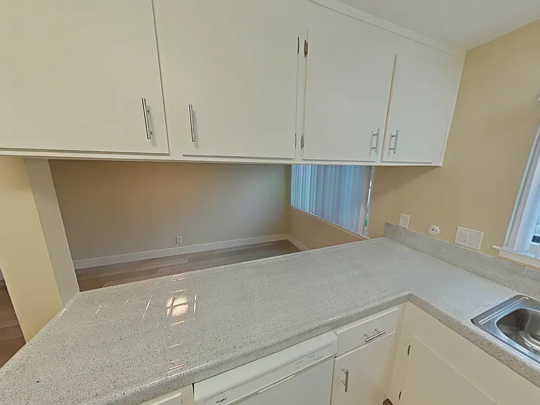 786 Reseda Dr #6 — Photo 7