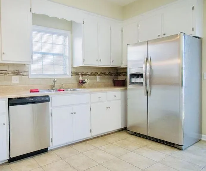 210 Wakefield Way — Photo 4