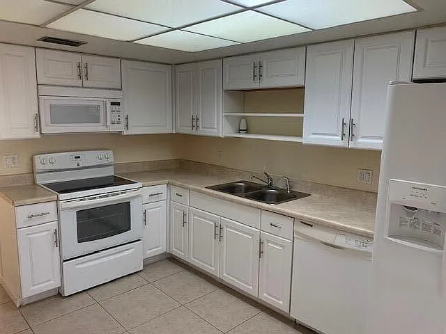 2 bed, 2.0 bath, 1102 sqft, $2,550 — Photo 4