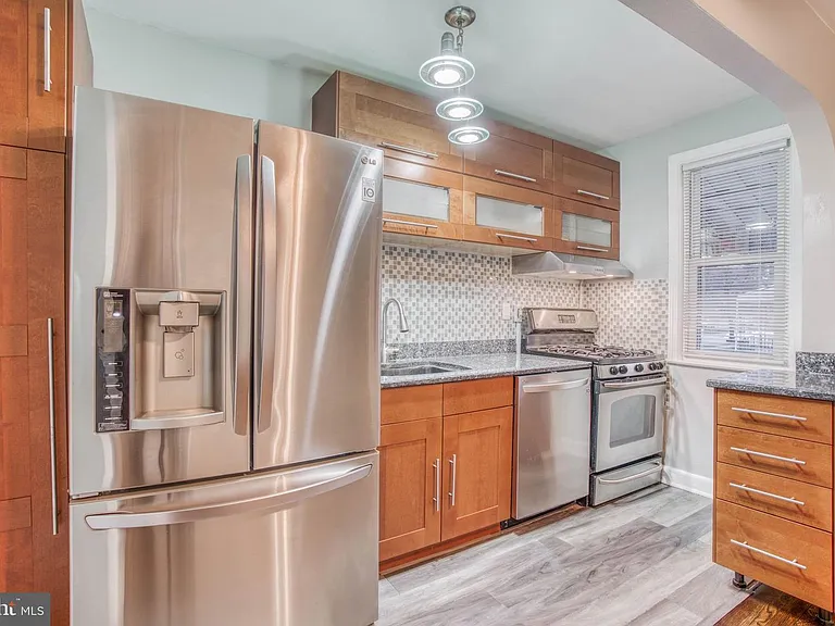 3505 Wilkens Ave — Photo 8